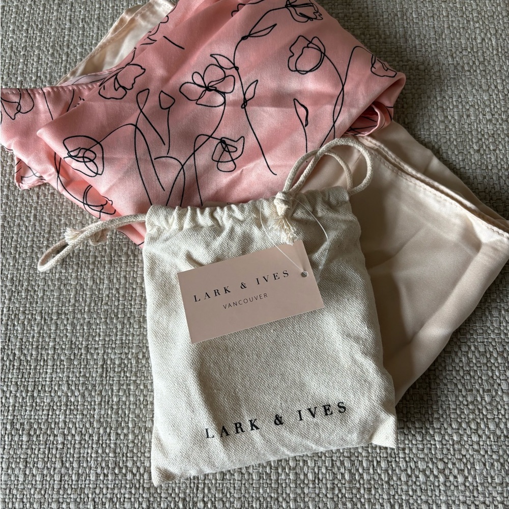Lark & Ives hair scarf set nwt